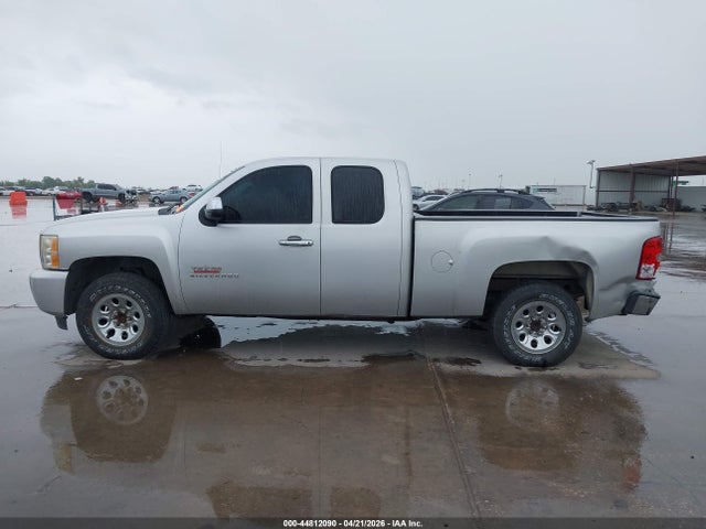 Продажа на аукционе авто 2010 Chevrolet Silverado 1500 Work Truck, vin: 1GCSCPEA9AZ145965, номер лота: 44812090