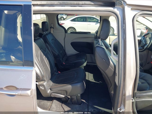 Aukcja sprzedaży 2017 Chrysler Pacifica Touring-l, vin: 2C4RC1BG8HR535626, numer aukcji: 44812099