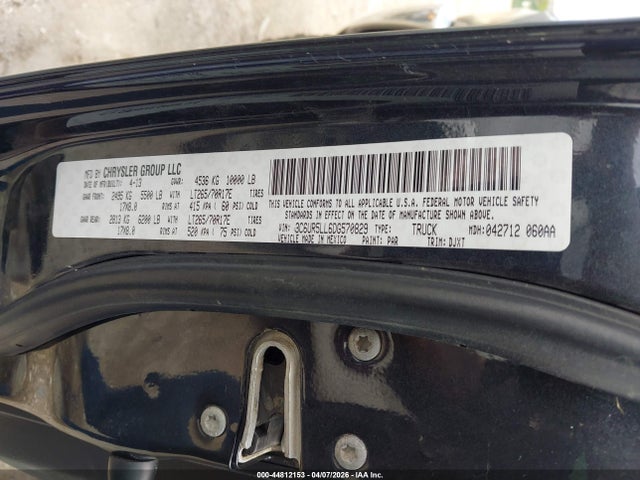 44812153 :رقم المزاد ، 3C6UR5LL6DG570829 vin ، 2013 Ram 2500 Laramie Longhorn مزاد بيع