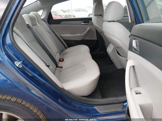 Продаж на аукціоні авто 2019 Hyundai Sonata Se, vin: 5NPE24AF5KH762921, номер лоту: 44812156