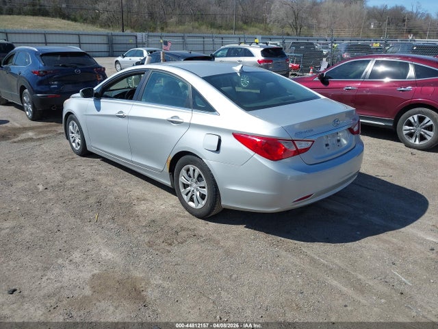 2011 HYUNDAI SONATA 5NPEB4AC0BH072788 Photo 2