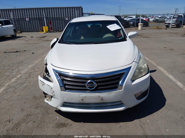 Nissan Altima 2.5 S 2014 1N4AL3AP2EC412411 Image 12