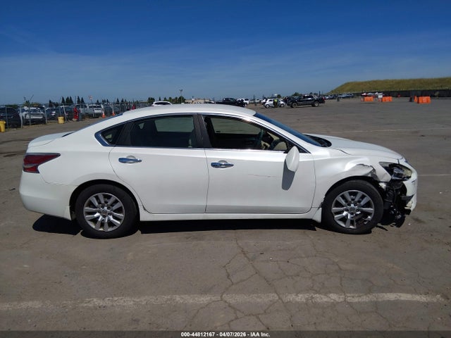 Nissan Altima 2.5 S 2014 1N4AL3AP2EC412411 Image 13