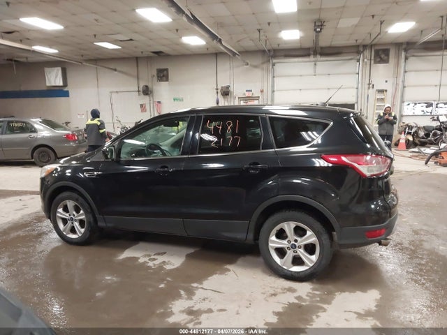 Продажа на аукционе авто 2015 Ford Escape Se, vin: 1FMCU9GX0FUB74267, номер лота: 44812177