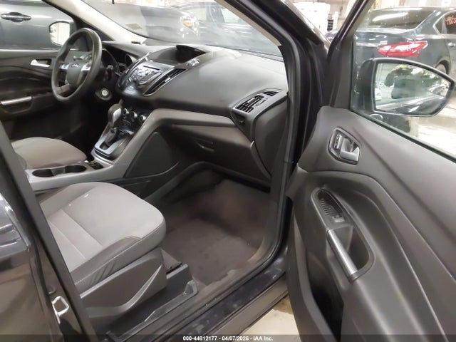 Продажа на аукционе авто 2015 Ford Escape Se, vin: 1FMCU9GX0FUB74267, номер лота: 44812177