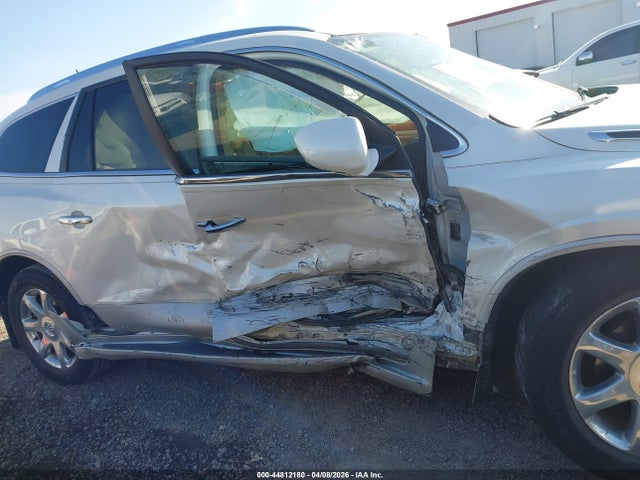 44812180 :رقم المزاد ، 5GALVBED2AJ137122 vin ، 2010 Buick Enclave 1xl مزاد بيع