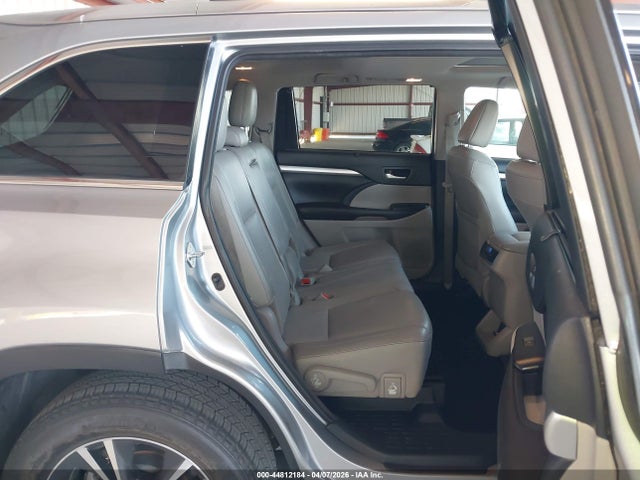 5TDJKRFH9GS340626 Toyota Highlander Xle V6