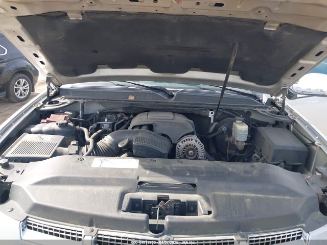 2011 CADILLAC ESCALADE 1GYS4BEF1BR135020 Photo 9