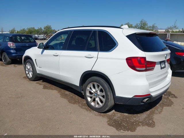 2016 BMW X5 5UXKR0C50G0P25919 Photo 2