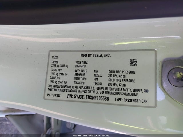 Продажа на аукционе авто 2022 Tesla Model 3 Long Range Dual Motor All-wheel Drive, vin: 5YJ3E1EBXNF105586, номер лота: 44812225