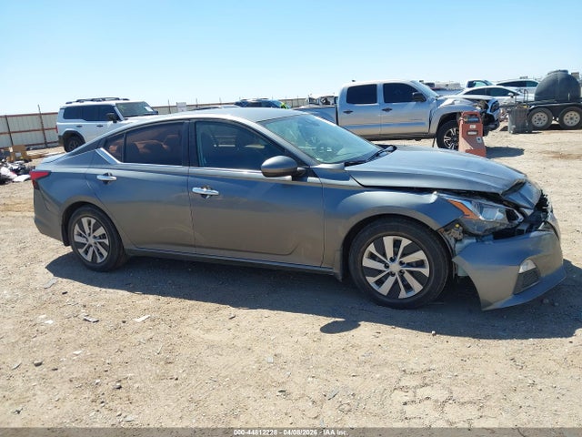 1N4BL4BVXMN380222 Nissan Altima S Fwd