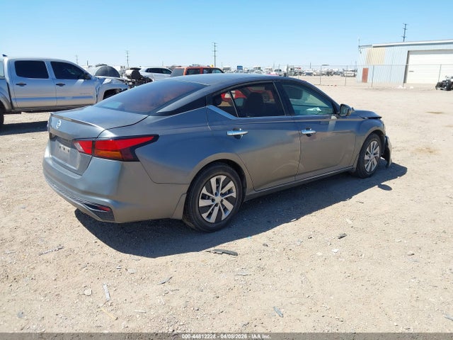 1N4BL4BVXMN380222 Nissan Altima S Fwd