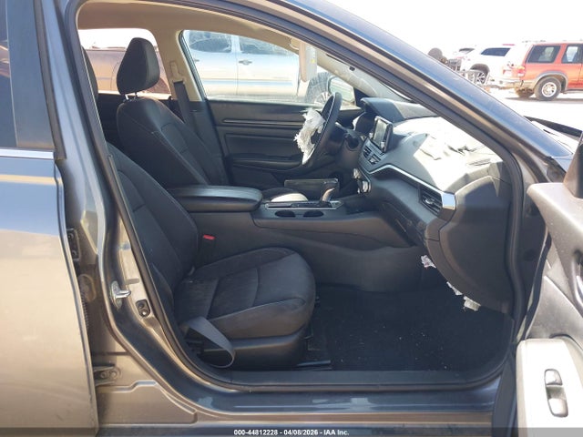 1N4BL4BVXMN380222 Nissan Altima S Fwd
