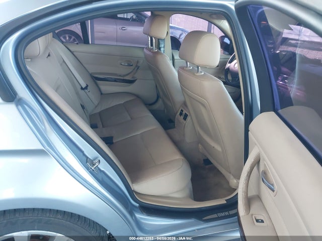 2011 Bmw 328i Xdrive მანქანა იყიდება აუქციონზე, vin: WBAPK5C56BA658414, აუქციონის ნომერი: 44812253