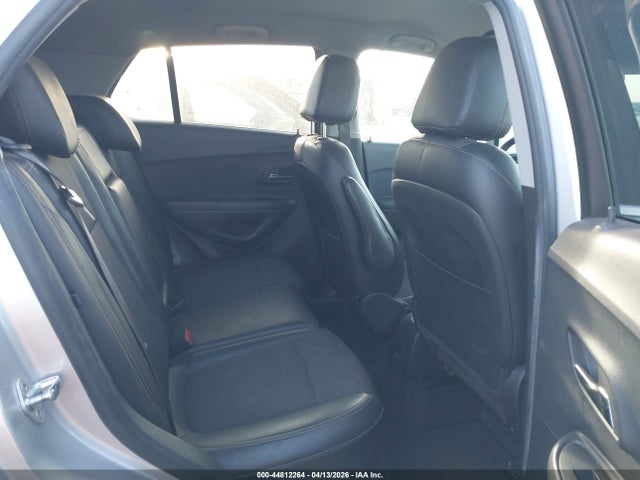 2018 Chevrolet Trax Lt მანქანა იყიდება აუქციონზე, vin: KL7CJLSB0JB715356, აუქციონის ნომერი: 44812264