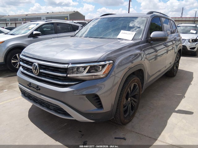 44812277 :رقم المزاد ، 1V2JP2CA2NC555178 vin ، 2022 Volkswagen Atlas 2.0t Se W/technology مزاد بيع