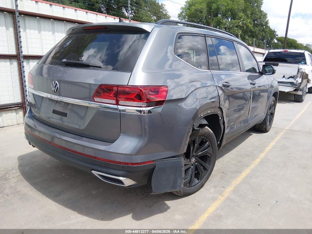 44812277 :رقم المزاد ، 1V2JP2CA2NC555178 vin ، 2022 Volkswagen Atlas 2.0t Se W/technology مزاد بيع