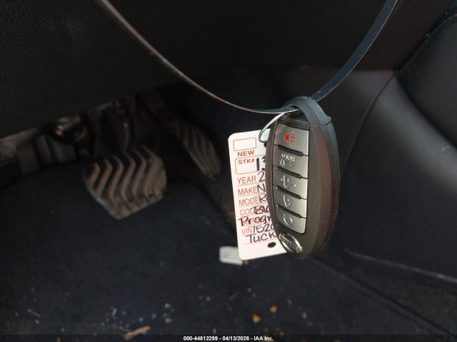 2019 NISSAN ROGUE 5N1AT2MV2KC752647 Photo 10