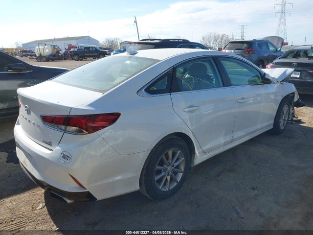 Aukcja sprzedaży 2018 Hyundai Sonata Se, vin: 5NPE24AF5JH608997, numer aukcji: 44812327
