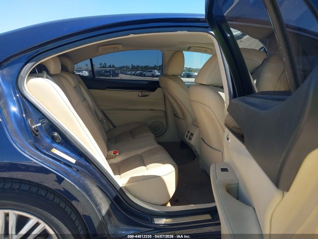 2014 Lexus Es 350 მანქანა იყიდება აუქციონზე, vin: JTHBK1GG1E2140015, აუქციონის ნომერი: 44812330