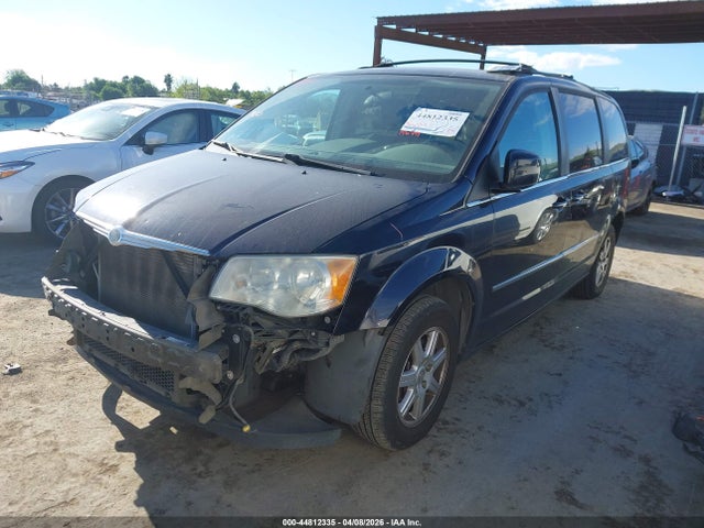 44812335 :رقم المزاد ، 2A4RR5D17AR148953 vin ، 2010 Chrysler Town & Country Touring مزاد بيع