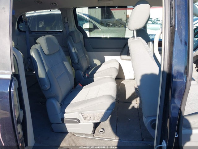 44812335 :رقم المزاد ، 2A4RR5D17AR148953 vin ، 2010 Chrysler Town & Country Touring مزاد بيع