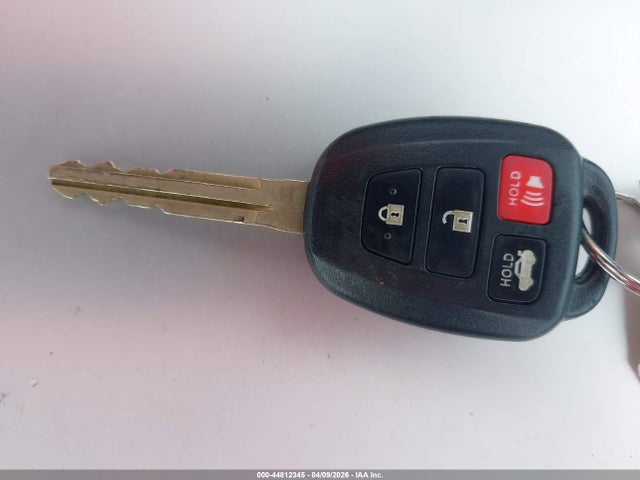 Aukcja sprzedaży 2017 Toyota Corolla Le, vin: 5YFBURHE4HP587810, numer aukcji: 44812345