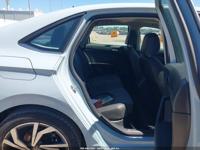 3VWGX7BU4SM019716 Volkswagen Jetta 1.5t Sel