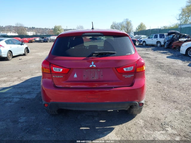 44812352 :رقم المزاد ، 4A4AR3AU6FE006337 vin ، 2015 Mitsubishi Outlander Sport Es مزاد بيع
