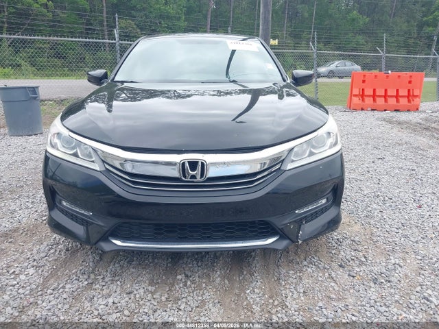 1HGCR2F52HA161569 Honda Accord Sport