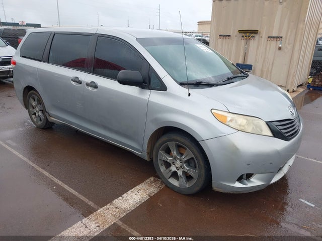 2014 TOYOTA SIENNA 5TDZK3DC5ES515345