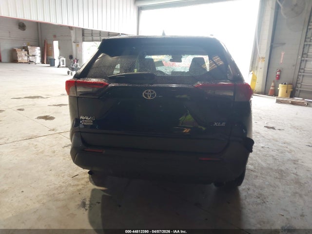 44812390 :رقم المزاد ، 2T3W1RFV0KC023535 vin ، 2019 Toyota Rav4 Xle مزاد بيع