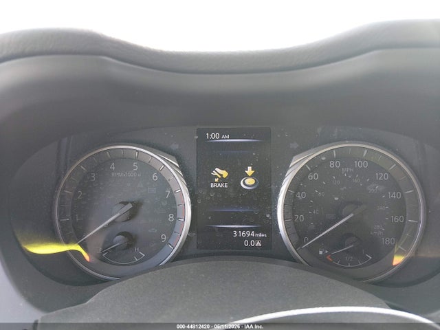 JN1EV7BP1NM310218 Infiniti Q50