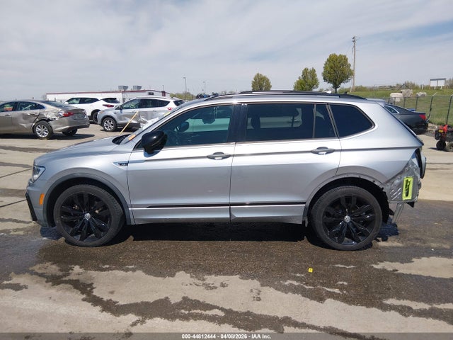 Aukcja sprzedaży 2021 Volkswagen Tiguan 2.0t Se/2.0t Se R-line Black/2.0t Sel, vin: 3VV3B7AX9MM004323, numer aukcji: 44812444