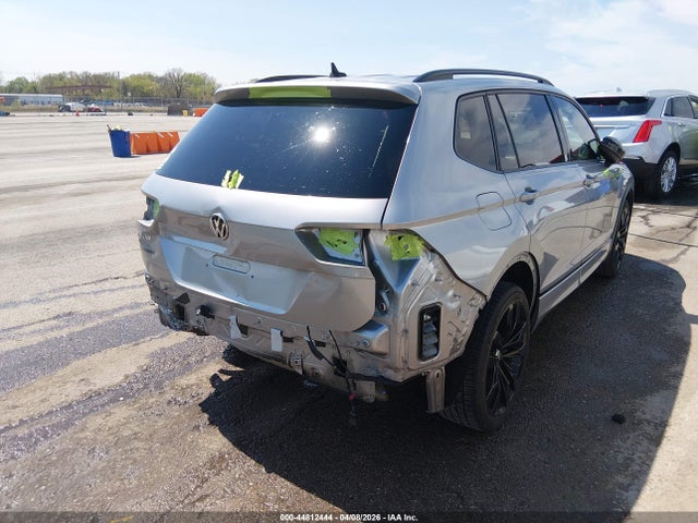 Aukcja sprzedaży 2021 Volkswagen Tiguan 2.0t Se/2.0t Se R-line Black/2.0t Sel, vin: 3VV3B7AX9MM004323, numer aukcji: 44812444