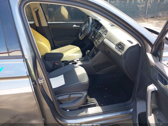 2021 Volkswagen Tiguan 2.0t S მანქანა იყიდება აუქციონზე, vin: 3VV0B7AX9MM150921, აუქციონის ნომერი: 44812447