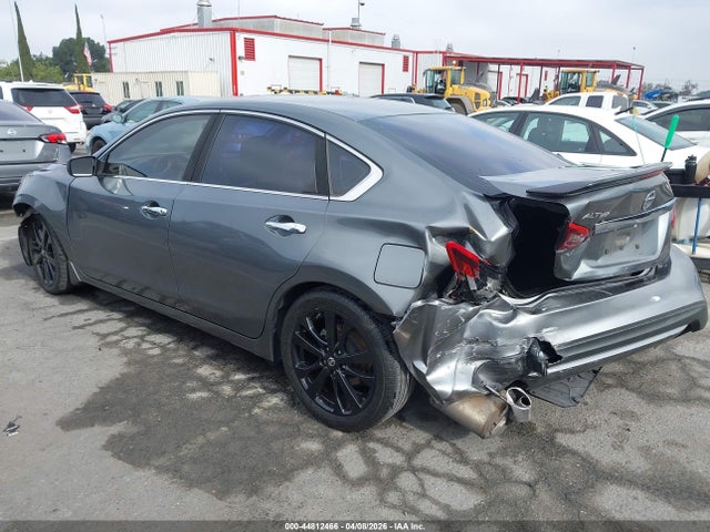 1N4AL3AP5HC489469 Nissan Altima 2.5 Sr
