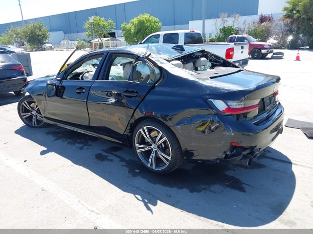 2021 BMW 330I 3MW5R1J01M8C02855 Photo 2