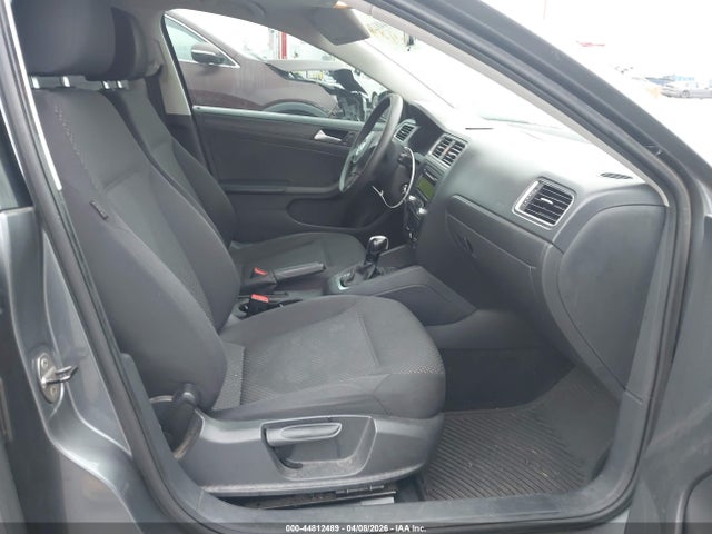 44812489 :رقم المزاد ، 3VW2K7AJ4EM230046 vin ، 2014 Volkswagen Jetta 2.0l S مزاد بيع