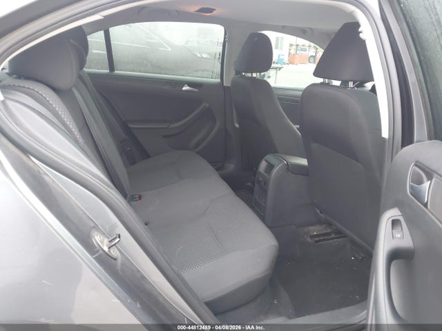 44812489 :رقم المزاد ، 3VW2K7AJ4EM230046 vin ، 2014 Volkswagen Jetta 2.0l S مزاد بيع