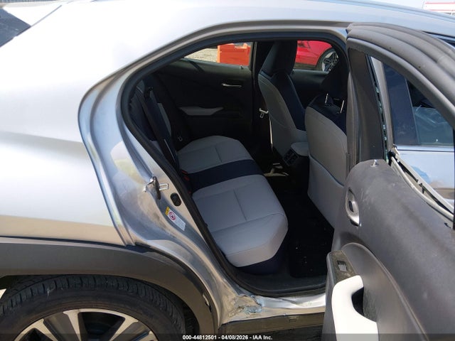 Продажа на аукционе авто 2019 Lexus Ux 200, vin: JTHY3JBH5K2013786, номер лота: 44812501