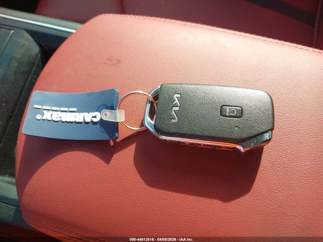 Продажа на аукционе авто 2023 Kia K5 Gt-line, vin: 5XXG64J2XPG180102, номер лота: 44812516
