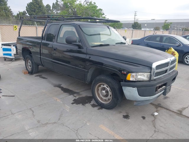 2000 DODGE RAM 1500 1B7HC13Y3YJ171929