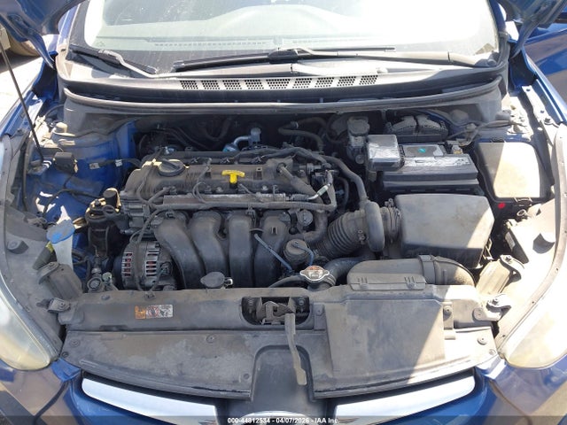 5NPDH4AE6GH685257 Hyundai ELANTRA SE