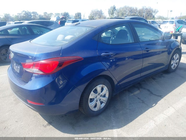 5NPDH4AE6GH685257 Hyundai ELANTRA SE