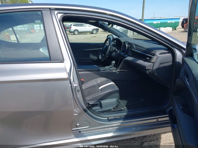 Продажа на аукционе авто 2025 Toyota Camry Se, vin: 4T1DAACK2SU557730, номер лота: 44812543