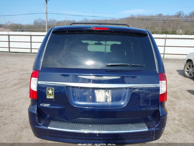 44812547 :رقم المزاد ، 2C4RC1BG2GR194061 vin ، 2016 Chrysler Town & Country Touring مزاد بيع