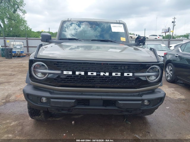 2025 Ford Bronco Outer Banks მანქანა იყიდება აუქციონზე, vin: 1FMEE8BP1SLB49000, აუქციონის ნომერი: 44812564