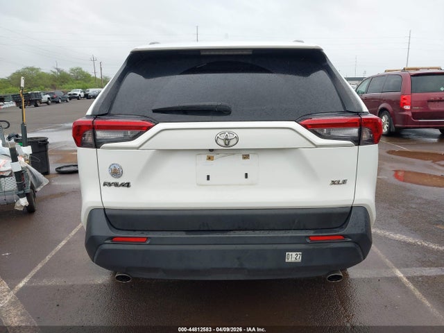 Toyota Rav4 Xle 2023 JTMW1RFVXPD097192 Image 16