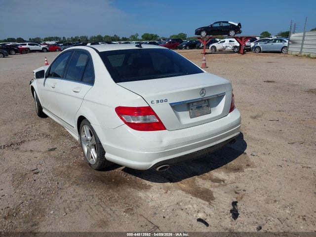 Продажа на аукционе авто 2011 Mercedes-benz C 300 Luxury/sport, vin: WDDGF5EBXBR170200, номер лота: 44812592